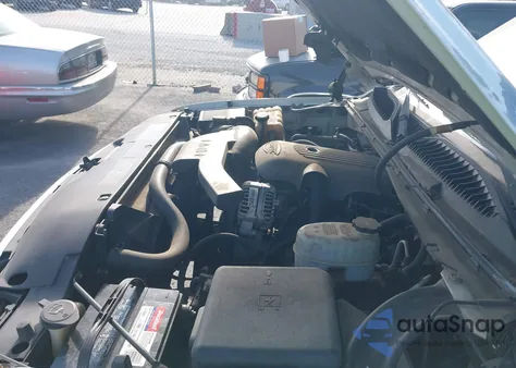 2005 GMC Yukon Slt z USA, uszkodzony, nr VIN 1GKEC13T95J156035